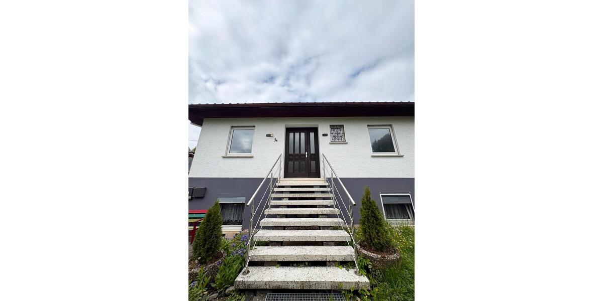 Wohnen auf Zeit Idstein - 5 Zimmer, 280 m&sup2;, 680&euro; | Angebot:26495151