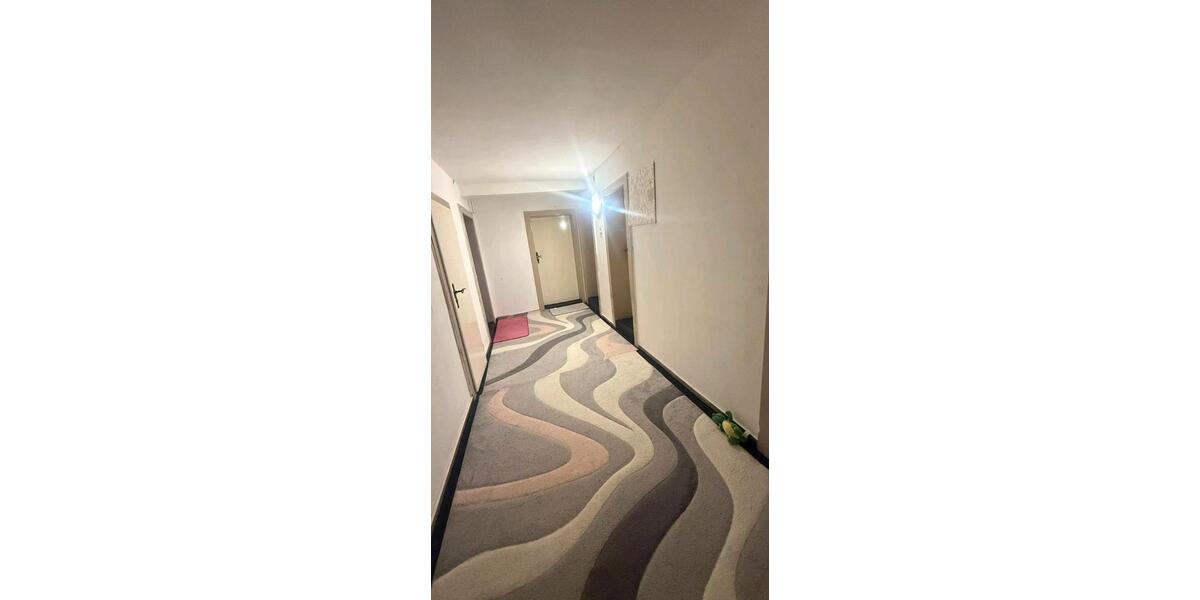 Etagenwohnung Alsfeld - 4.5 Zimmer, 100 m&sup2;, 750&euro; | Angebot:26554706