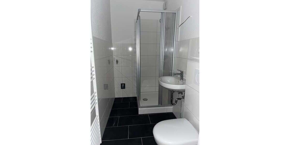 Etagenwohnung Bremerhaven Mitte - 2 Zimmer, 55 m&sup2;, 405&euro; | Angebot:27077096