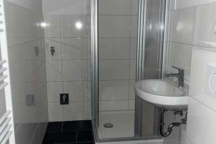 Wohnung Bremerhaven Mitte - 2 Zimmer, 55 m&sup2;, 405&euro; | Angebot:27077096