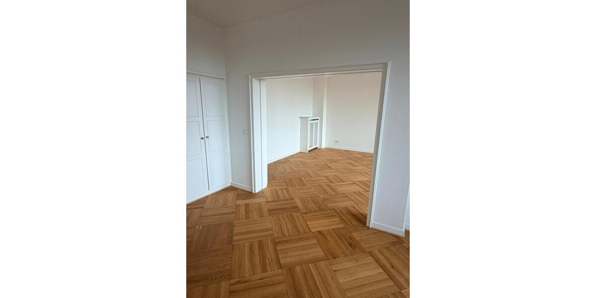 Etagenwohnung Osnabrück Hafen - 4 Zimmer, 155 m&sup2;, 2.170&euro; | Angebot:26148368