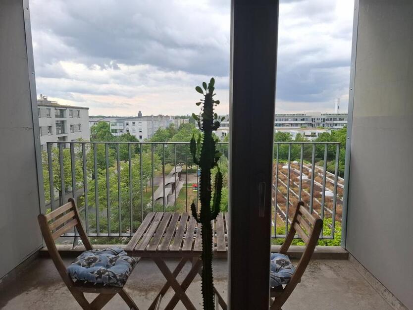 2 Zimmer Wohnung Zwischenmiete Messestadt 1.10. bis 30.11.