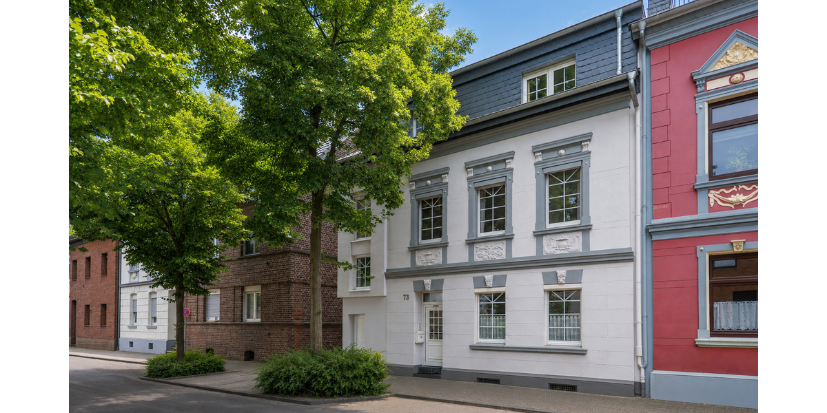 Einfamilienhaus Siegburg - 7 Zimmer, 210 m&sup2;, 2.450&euro; | Angebot:27104153