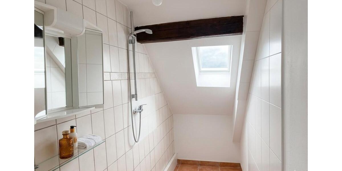 Dachgeschoßwohnung Friedberg (Hessen) - 3 Zimmer, 67 m&sup2;, 790&euro; | Angebot:26534374