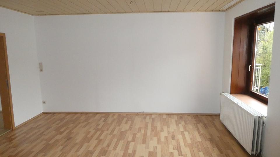 Etagenwohnung Linden - 2 Zimmer, 55 m&sup2;, 600&euro; | Angebot:24946528