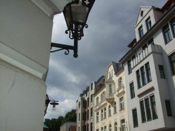 Schöne 2-Zimmer-Wohnung++im 3. Obergeschoss++mit Balkon 2 zimmer