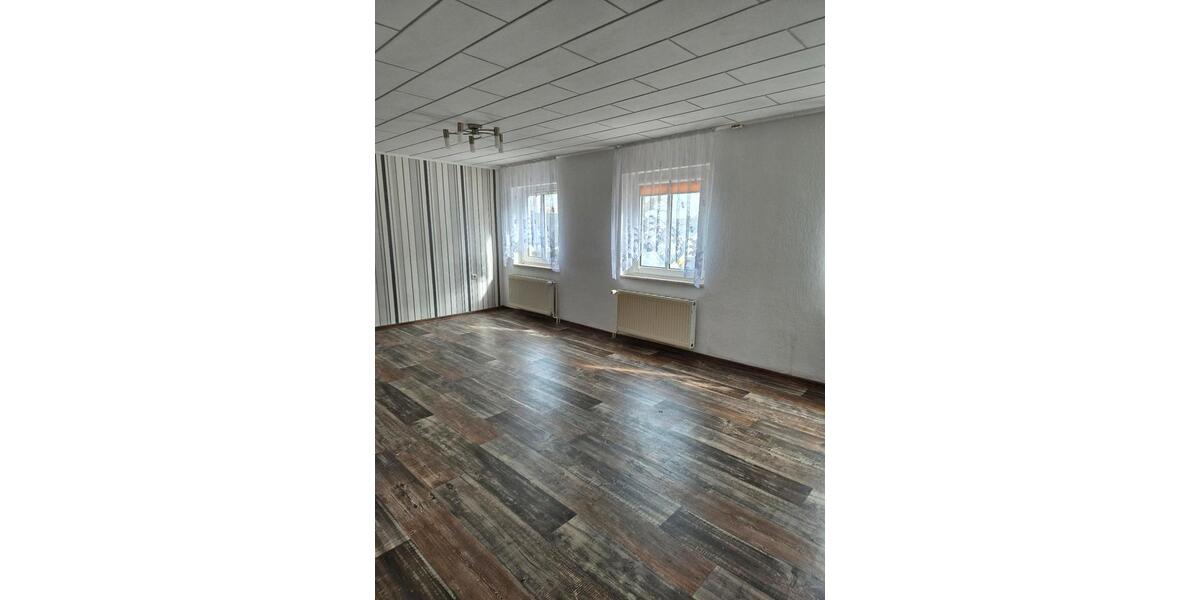 Etagenwohnung Prohn - 2 Zimmer, 92 m&sup2;, 850&euro; | Angebot:25872261