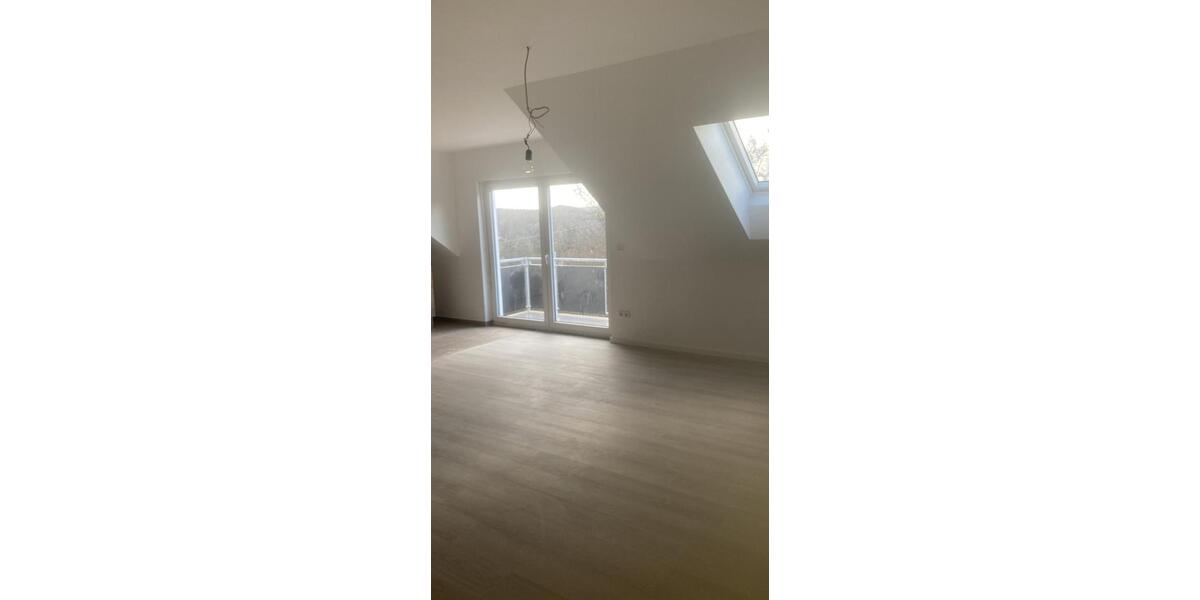 Dachgeschoßwohnung Idar-Oberstein Oberstein - 4 Zimmer, 110 m&sup2;, 1.300&euro; | Angebot:26688043