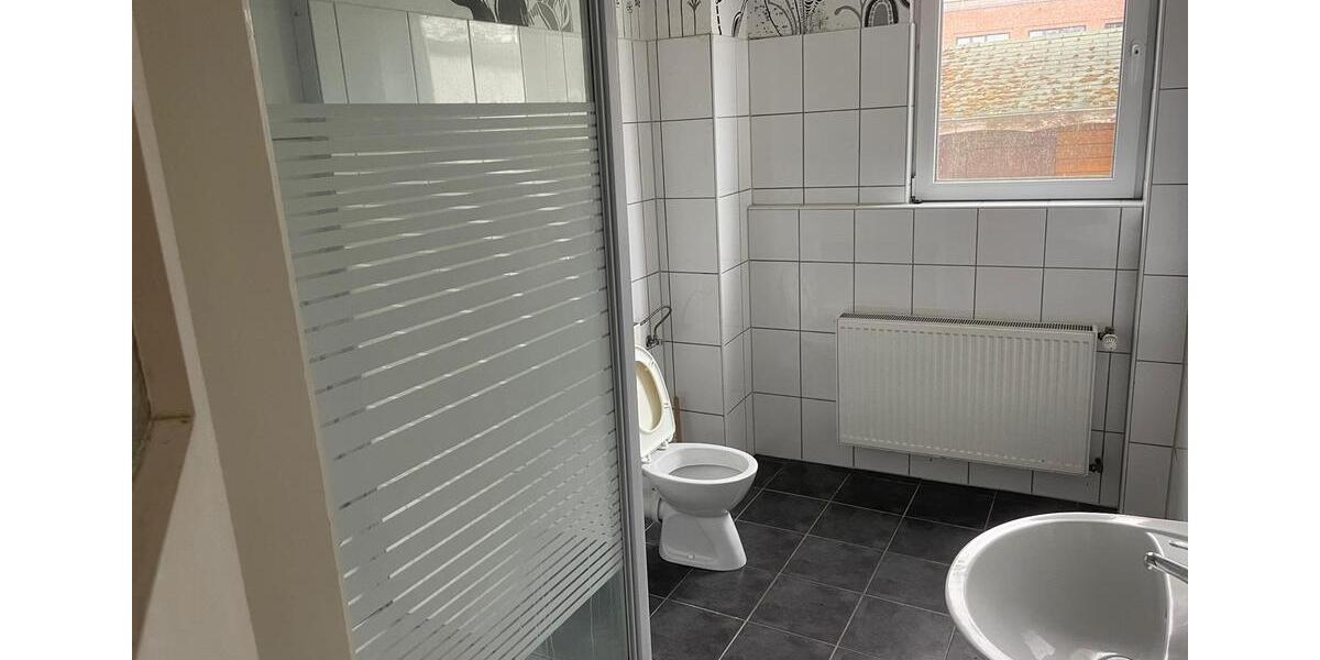 Wohnen auf Zeit Bremen Huchting - 4 Zimmer, 105 m&sup2;, 20&euro; | Angebot:17425780