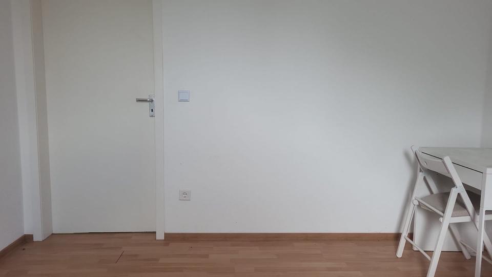 Etagenwohnung Neumünster - 1 Zimmer, 15 m&sup2;, 310&euro; | Angebot:24715468