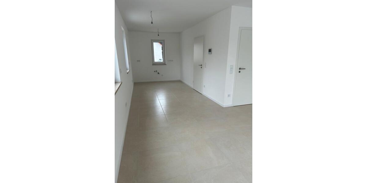 Doppelhaushälfte Zolling - 7 Zimmer, 140 m&sup2;, 2.350&euro; | Angebot:26183424