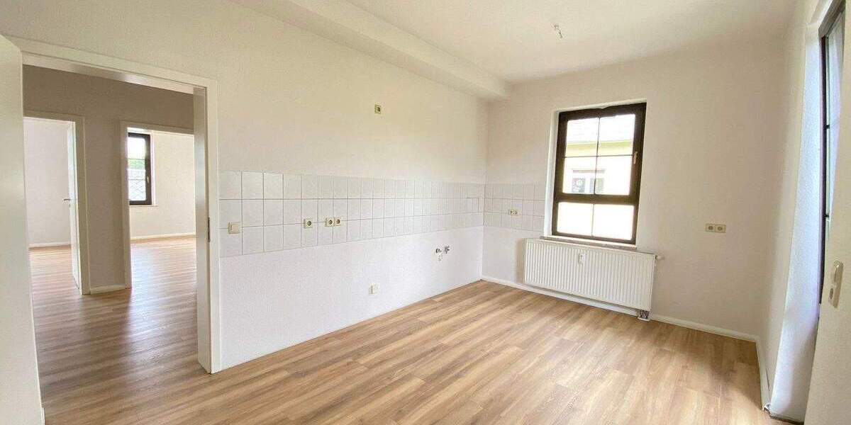 Etagenwohnung Neukirchen Neukirchen - 2 Zimmer, 57 m&sup2;, 345&euro; | Angebot:25970326
