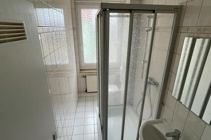 Wohnung Nienburg (Saale) - 3 Zimmer, 63 m&sup2;, 415&euro; | Angebot:19190768