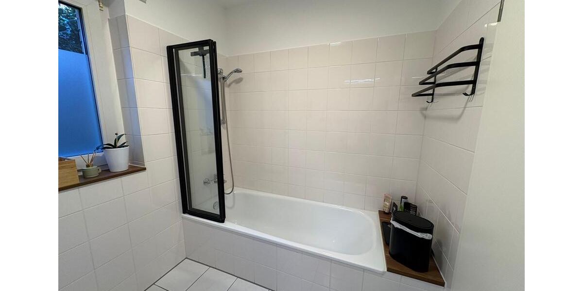 Schöne Wohnung 59m2 2 zimmer