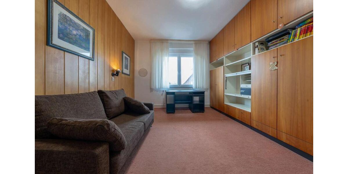 Etagenwohnung Lünen - 3 Zimmer, 107 m&sup2;, 856&euro; | Angebot:26636035