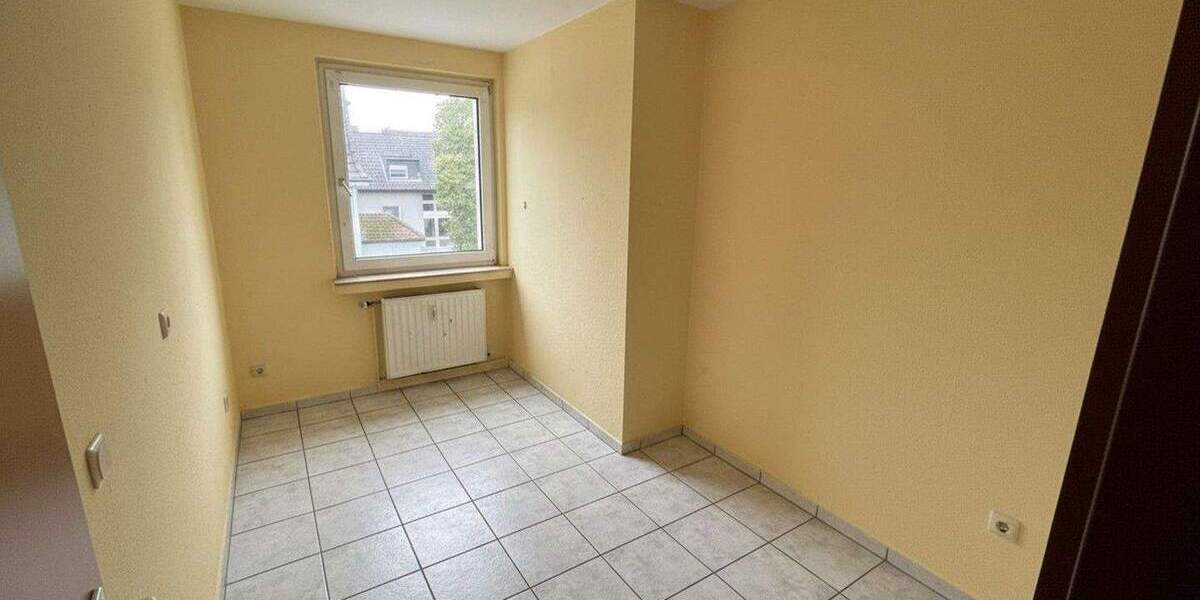 Etagenwohnung Dortmund Brackel - 3 Zimmer, 77 m&sup2;, 770&euro; | Angebot:25140171