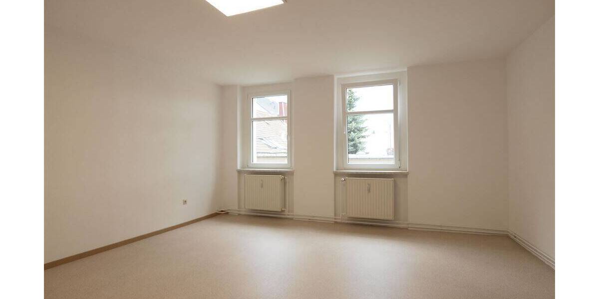Etagenwohnung Frankenberg - 4 Zimmer, 117 m&sup2;, 585&euro; | Angebot:26642148