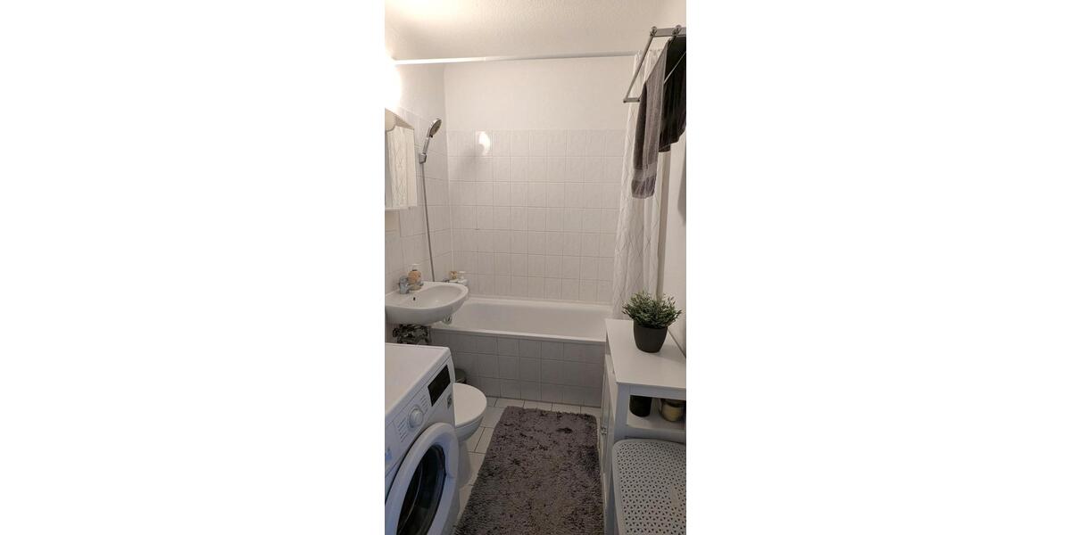 Etagenwohnung Magdeburg Alt Olvenstedt - 3 Zimmer, 58 m&sup2;, 314&euro; | Angebot:26701998