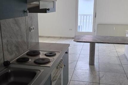 2,5 Raum Wohnung mit Küche saniert 2.5 zimmer