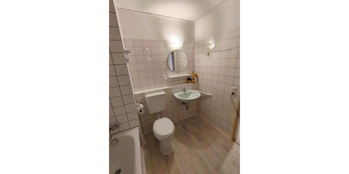 Etagenwohnung Würzburg Heuchelhof - 1 Zimmer, 36 m&sup2;, 957&euro; | Angebot:25376284