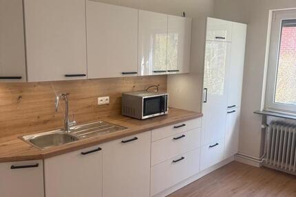 Wohnen auf Zeit Heidenau - 8 Zimmer, 200 m&sup2;, 30&euro; | Angebot:25356094