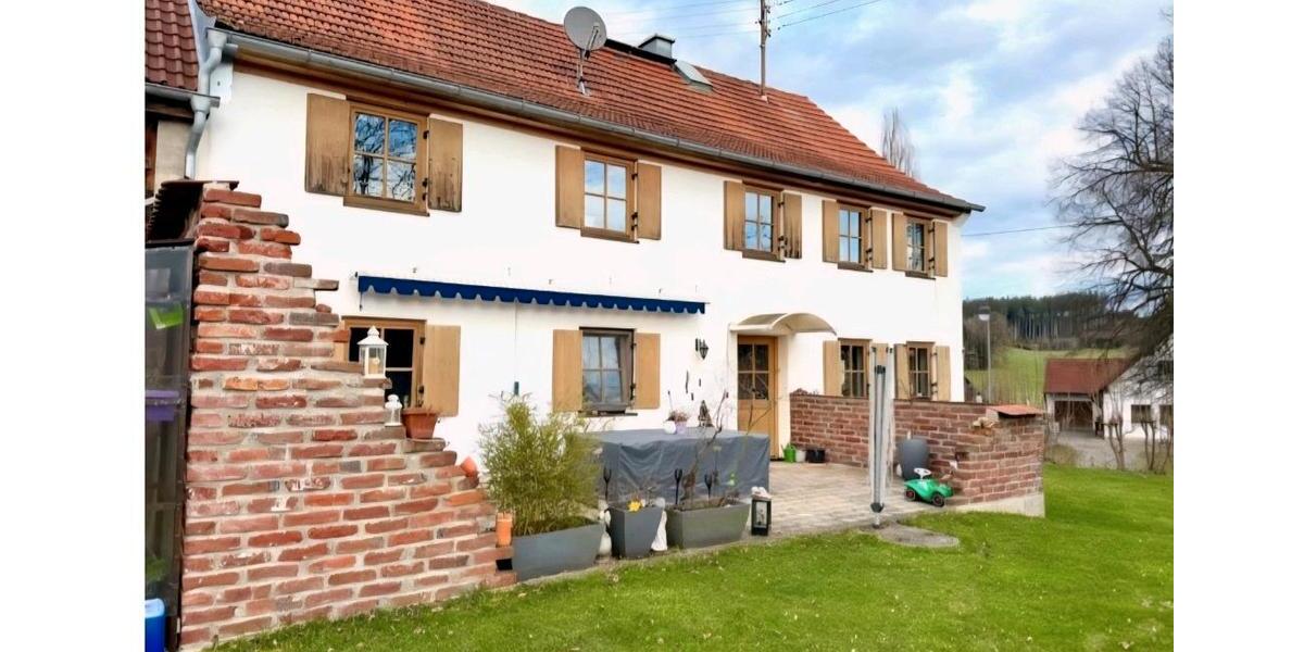 3-Zimmer-Whg., 100 qm, in RielhofenMickhausen 3 zimmer