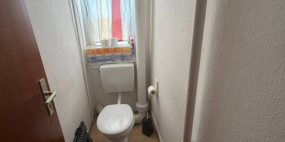 Etagenwohnung Bad Homburg vor der Höhe Bad Homburg - 5 Zimmer, 104 m&sup2;, 1.350&euro; | Angebot:26173660