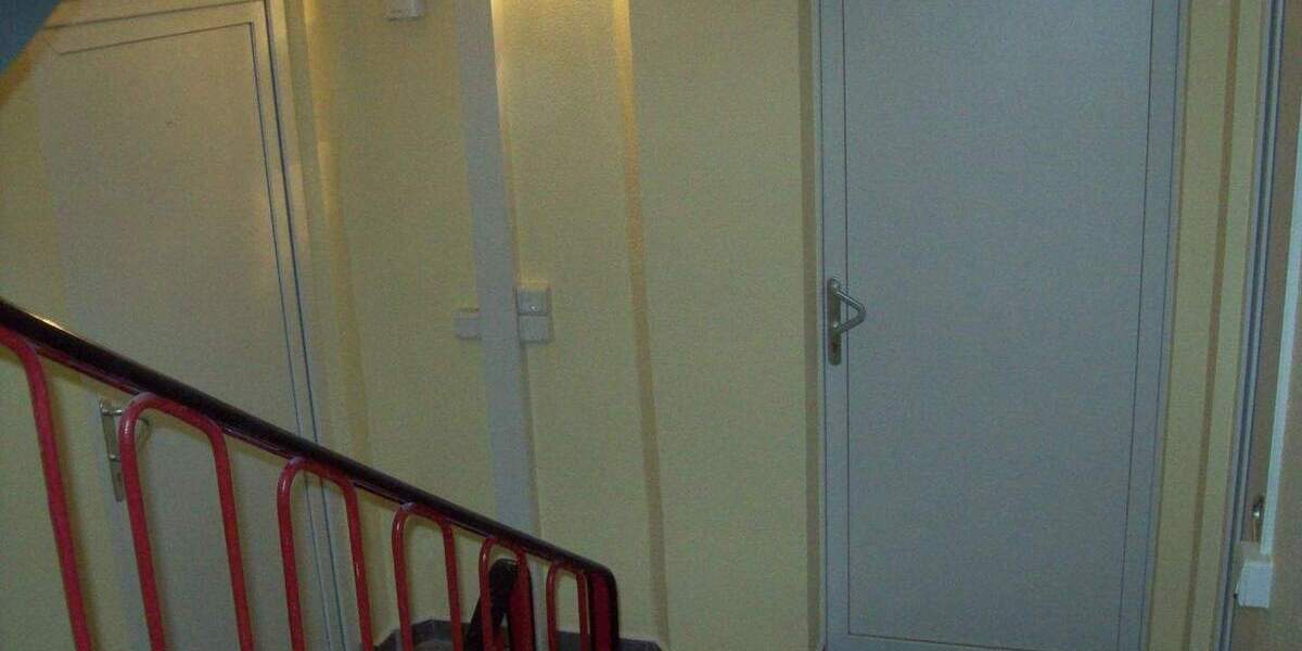 Etagenwohnung Landsberg Hohenthurm - 2 Zimmer, 46 m&sup2;, 322&euro; | Angebot:26486322