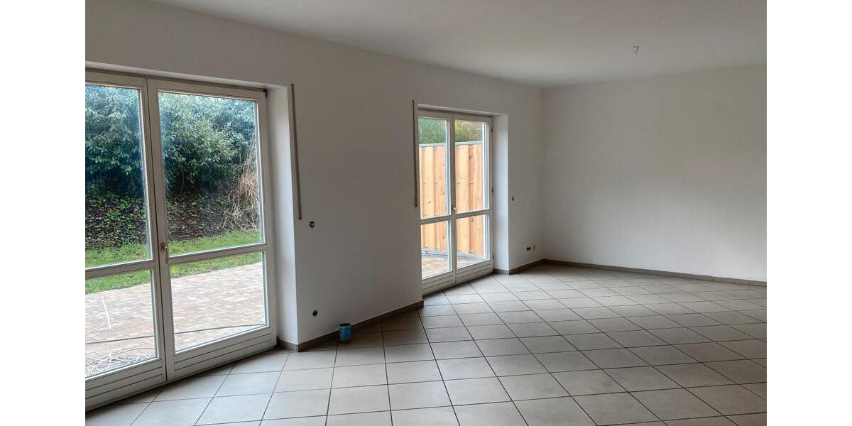 Rarität: Erstbezug nach Sanierung idyllische Doppelhaushälfte 4 zimmer