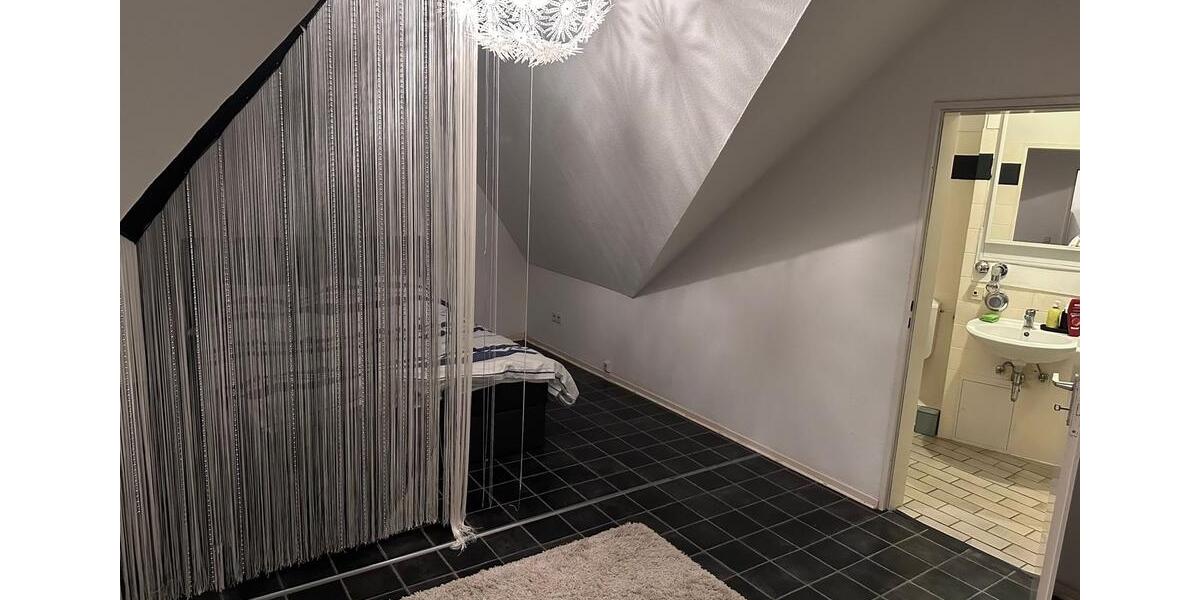 Dachgeschoßwohnung Kempen - 2 Zimmer, 50 m&sup2;, 800&euro; | Angebot:24896166