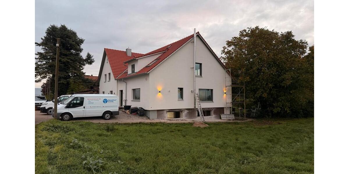 Moderne Doppelhaushälfte mit Garten 5 zimmer