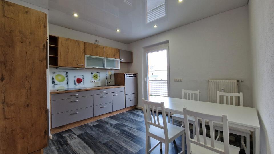 Etagenwohnung Schweinfurt Haardt - 16 Zimmer, 16 m&sup2;, 360&euro; | Angebot:26670247