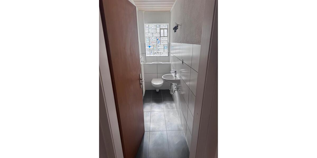 Etagenwohnung Kandel - 3 Zimmer, 90 m&sup2;, 950&euro; | Angebot:26385761