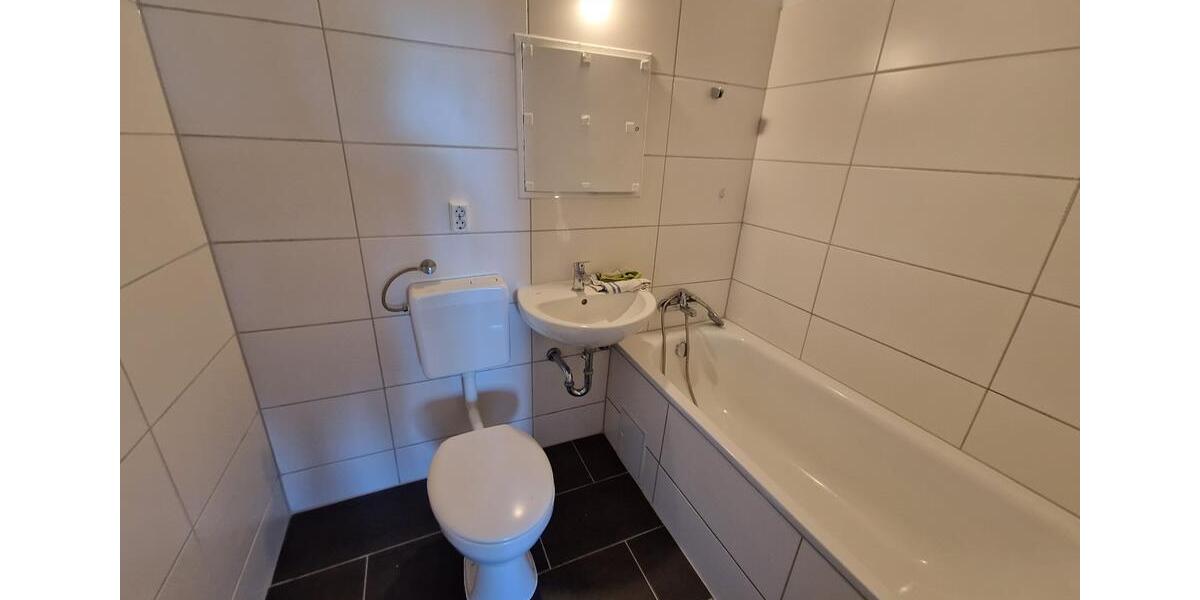 Etagenwohnung Brandenburg an der Havel Görden - 3 Zimmer, 70 m&sup2;, 493&euro; | Angebot:24559434