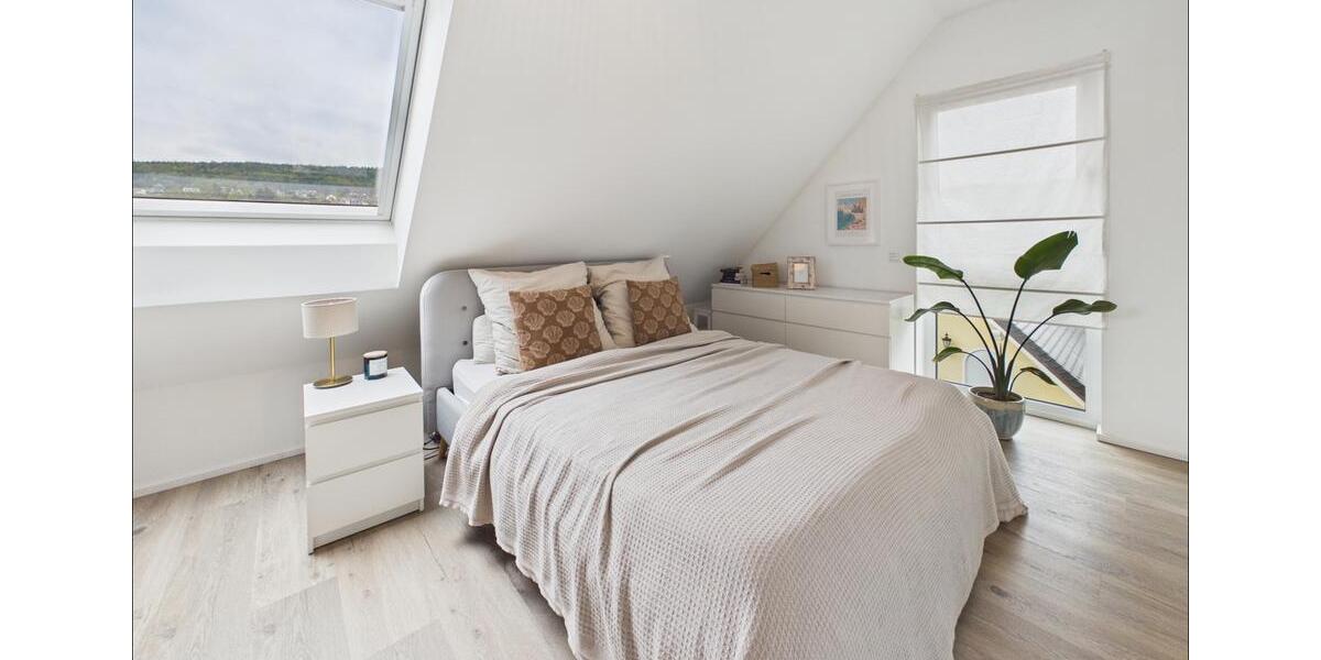 Doppelhaushälfte Waldaschaff - 4 Zimmer, 145 m&sup2;, 1.450&euro; | Angebot:26133680