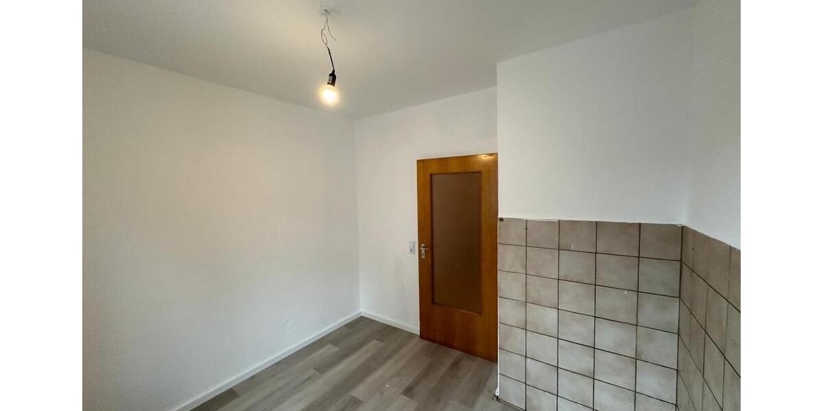 Dachgeschoßwohnung Gummersbach Hepel - 4 Zimmer, 94 m&sup2;, 622&euro; | Angebot:26561740