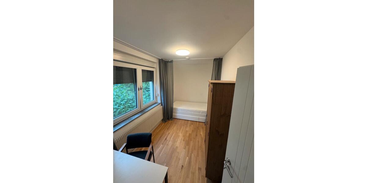 Wohnen auf Zeit Osnabrück - 4 Zimmer, 95 m&sup2;, 380&euro; | Angebot:26302515