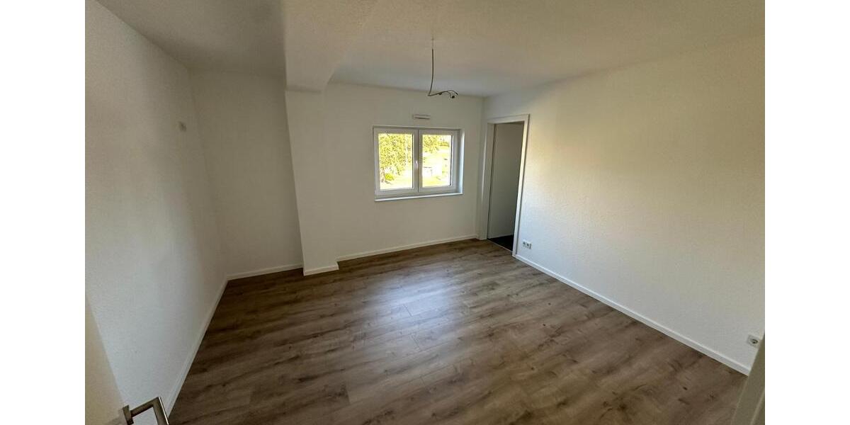 Terrassenwohnung Bad Sobernheim - 3 Zimmer, 98 m&sup2;, 1.250&euro; | Angebot:26035572