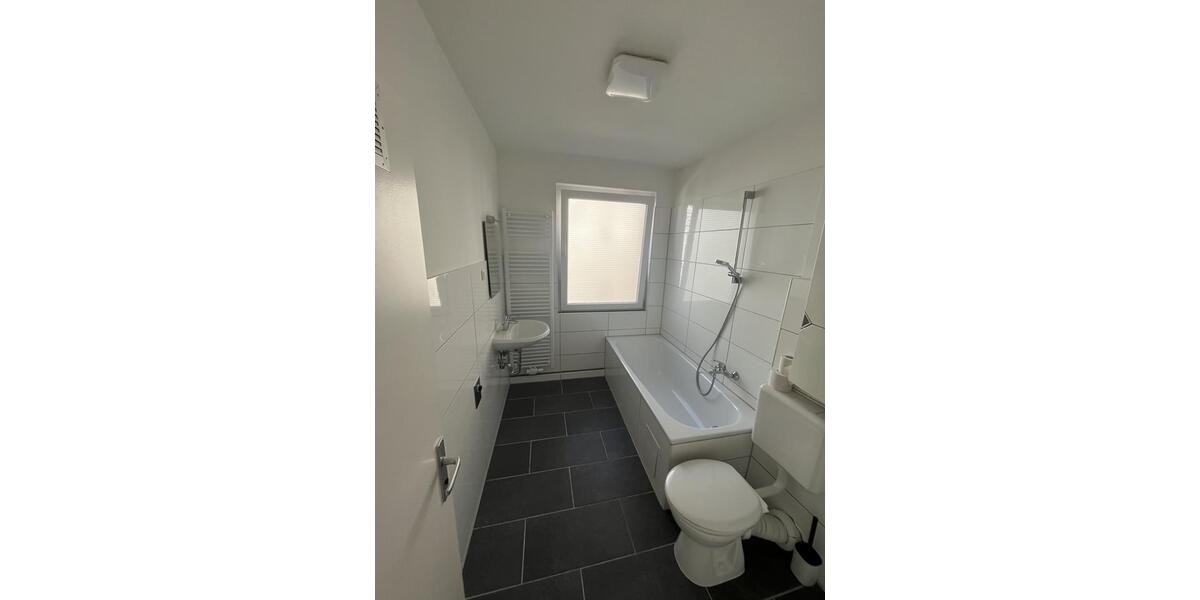 Terrassenwohnung Wuppertal Barmen - 3 Zimmer, 76 m&sup2;, 550&euro; | Angebot:25570075