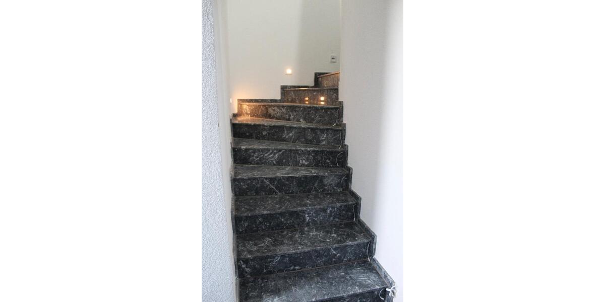 Etagenwohnung Rüsselsheim am Main - 3 Zimmer, 97 m&sup2;, 1.600&euro; | Angebot:26442716