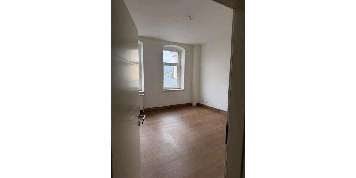 Etagenwohnung Freiberg - 1 Zimmer, 51 m&sup2;, 308&euro; | Angebot:26038950