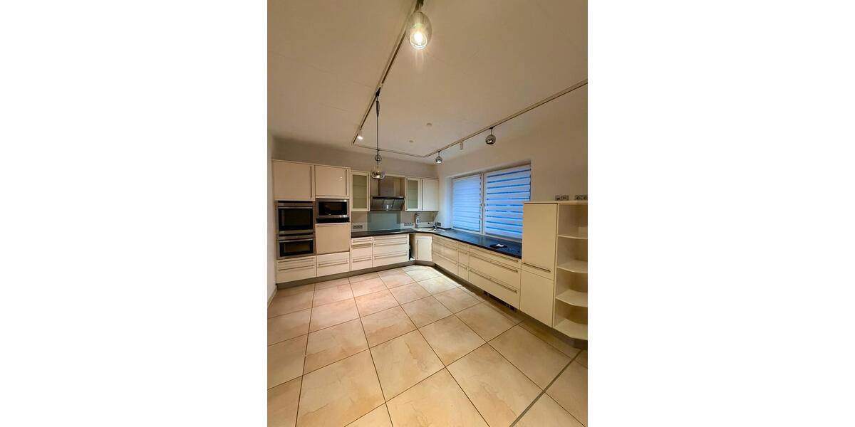 Bauernhaus, Landhaus Wittingen - 10 Zimmer, 350 m&sup2;, 1.850&euro; | Angebot:26417062