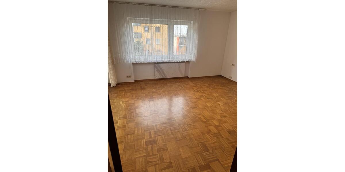 Erdgeschoßwohnung Oberboihingen - 4 Zimmer, 104 m&sup2;, 1.200&euro; | Angebot:24842591