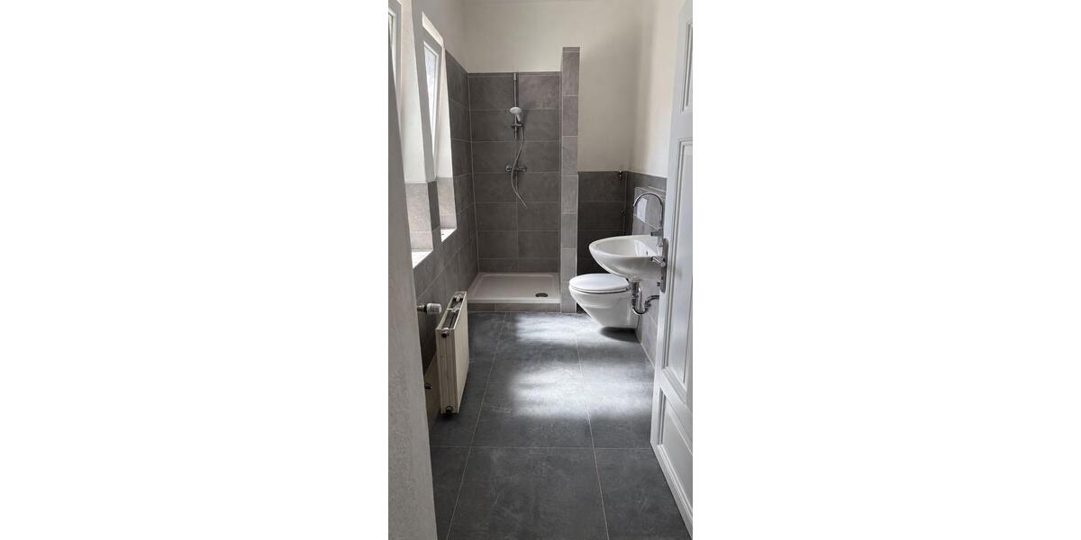 Erdgeschoßwohnung Dillenburg - 4 Zimmer, 102 m&sup2;, 1.100&euro; | Angebot:26701979