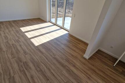 Wohnung Albersdorf - 2 Zimmer, 63 m&sup2;, 725&euro; | Angebot:24681549