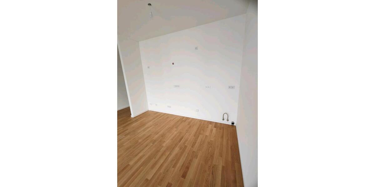 Loft - Studio - Atelier Düsseldorf Heerdt - 1 Zimmer, 72 m&sup2;, 2.225&euro; | Angebot:26703573