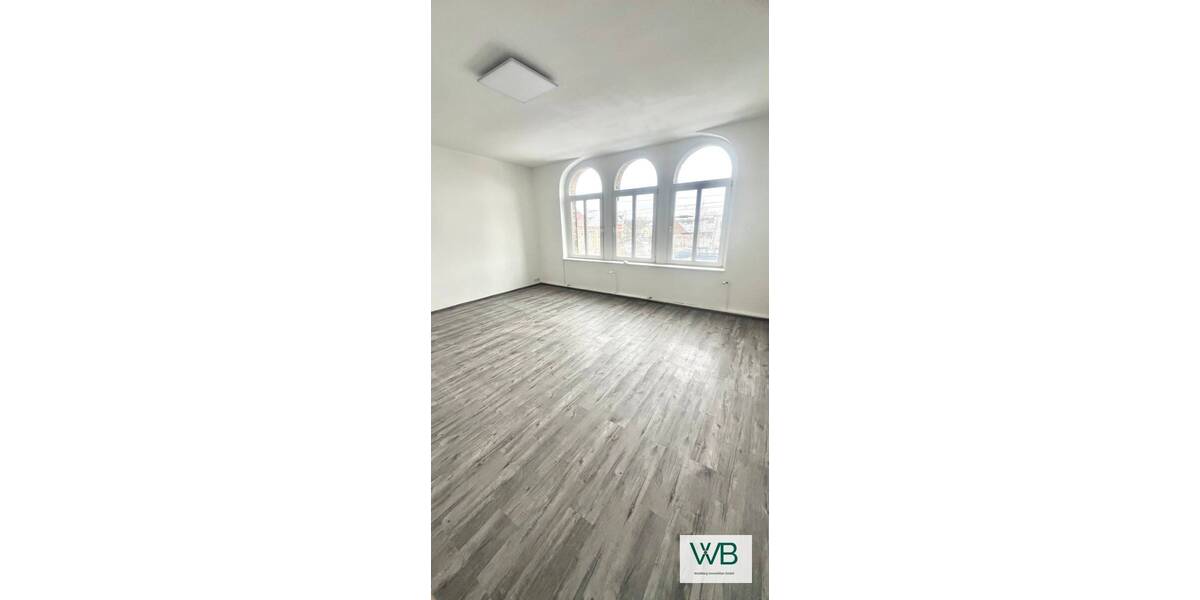 Etagenwohnung Helmstedt - 5 Zimmer, 129 m&sup2;, 1.100&euro; | Angebot:26657697