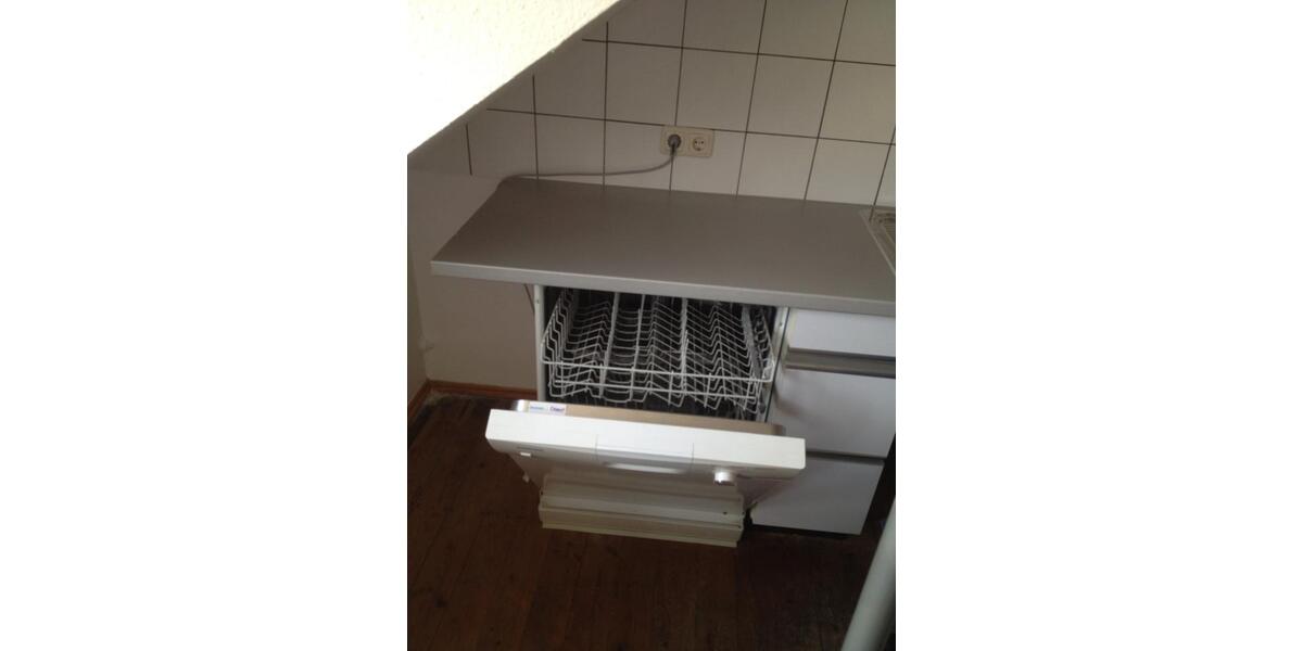 Dachgeschoßwohnung Werneck - 4 Zimmer, 120 m&sup2;, 720&euro; | Angebot:24532038