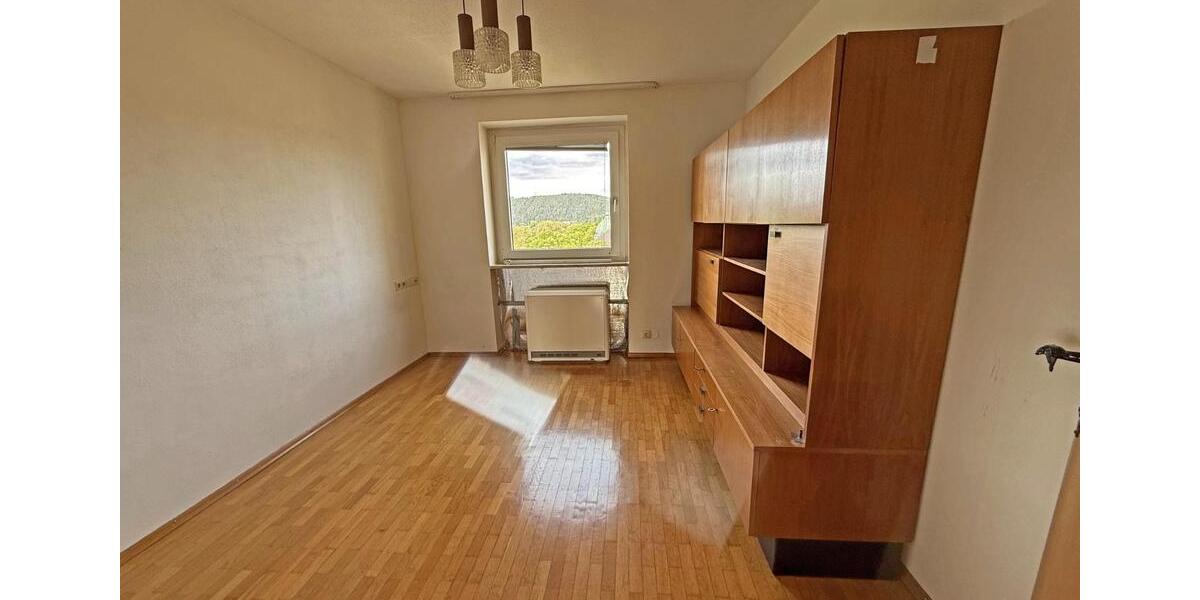 Etagenwohnung Tuttlingen - 3.5 Zimmer, 89 m&sup2;, 770&euro; | Angebot:26700998
