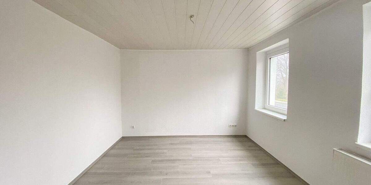 Etagenwohnung Übach-Palenberg Zweibrüggen - 3 Zimmer, 81 m&sup2;, 650&euro; | Angebot:24846776